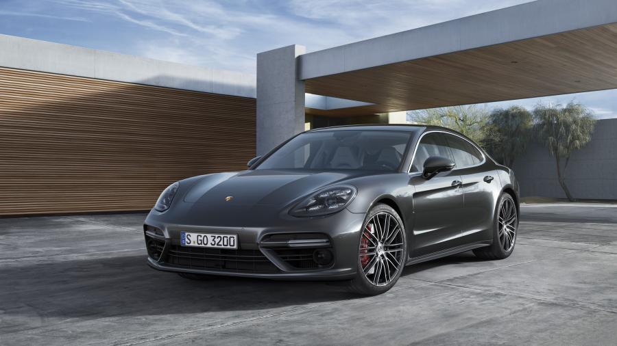  Porsche Panamera Turbo 2016 года  (фото 31 из 53)